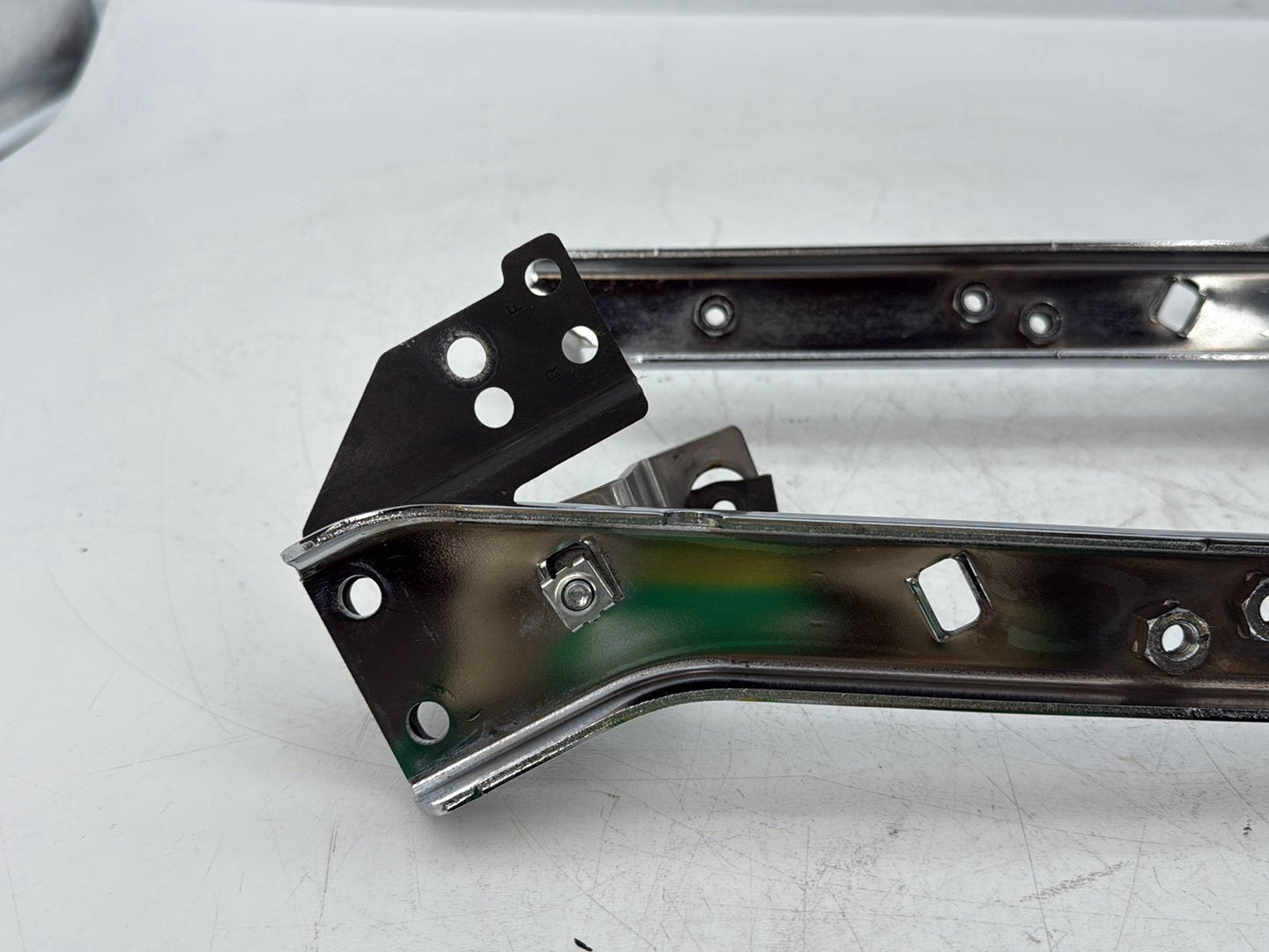 2005 Harley Touring FLHRCI Road King Classic OEM Rear Left & Right Saddlebag Fender Support