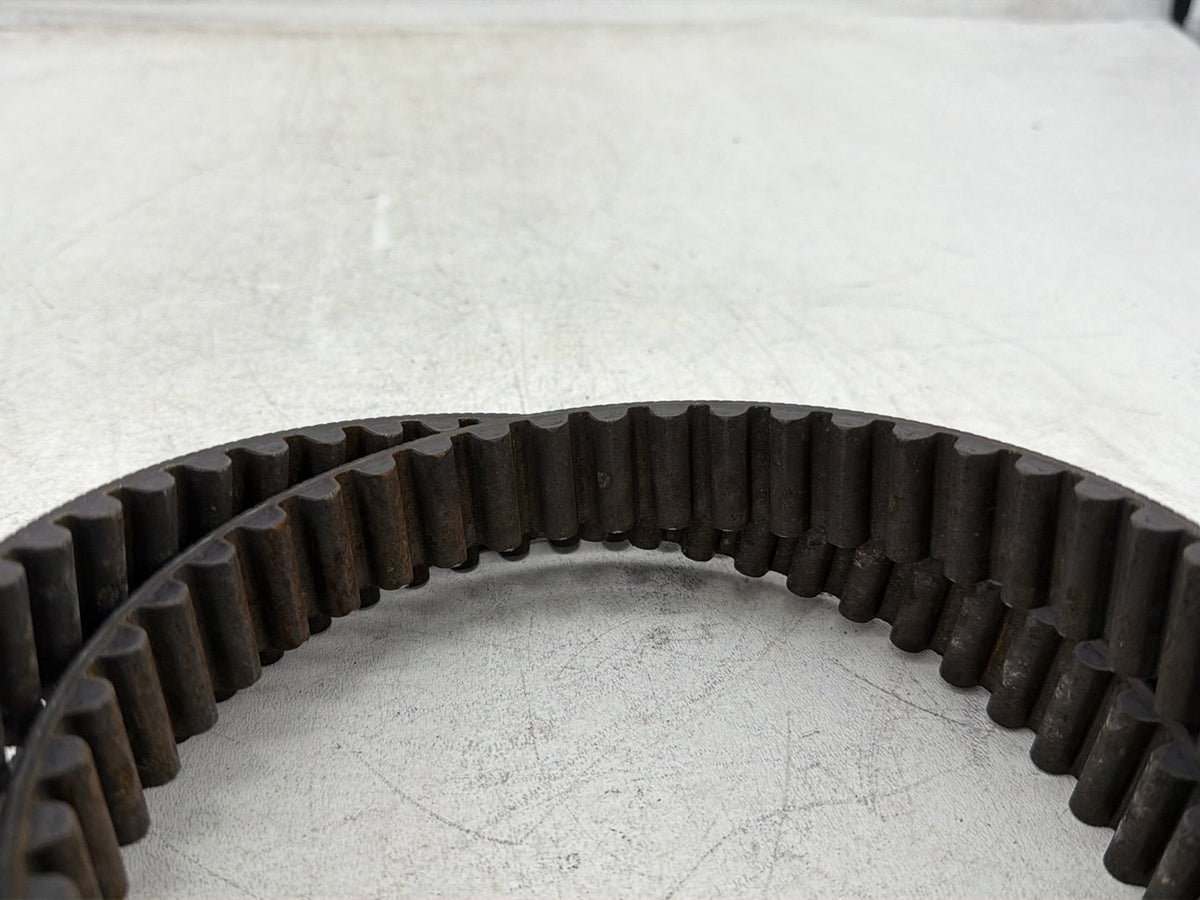 2005 Harley Softail Fat Boy FLSTF OEM Rear Drive Belt 40307-00 135T 1-1/8"