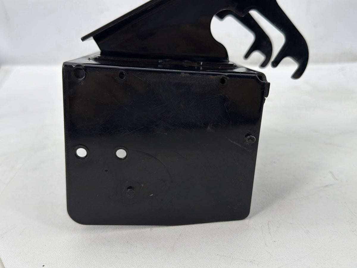 2005 Harley Road Glide Touring FLTRI OEM Inner Fairing Mount Support Bracket