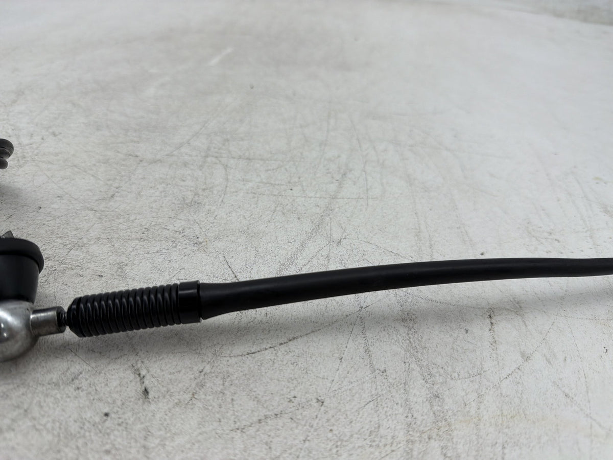 2010 Harley Electra Glide Touring Ultra OEM Audio Radio Antenna Mast FM AM