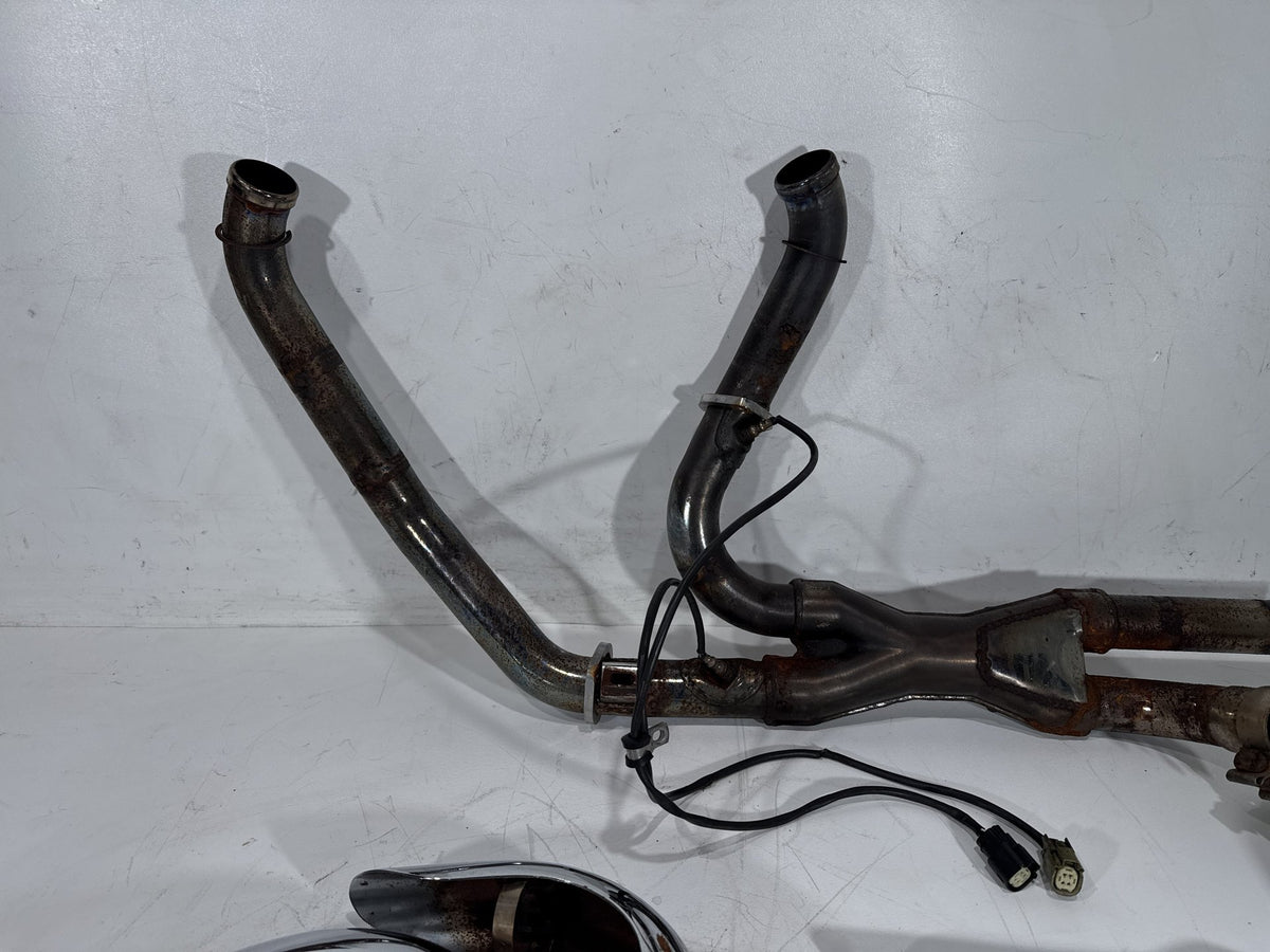 14 Harley Electra Glide Touring Ultra Exhaust Header Pipes Muffler Vance & Hines