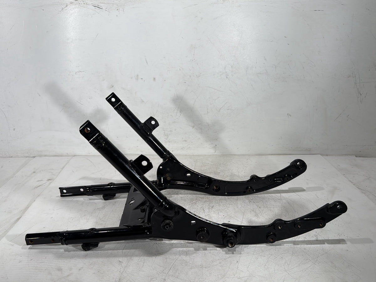 11 Harley Road Glide Touring FLTRX OEM Rear Back Sub Frame Rail Bar 48079-09BHP