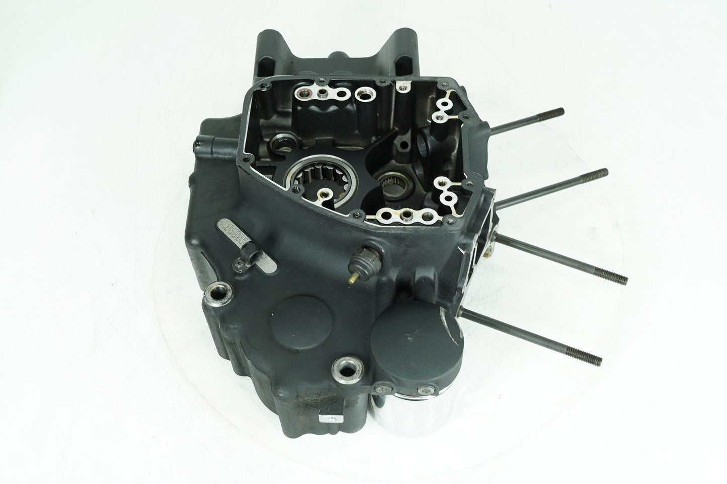 1999 - 2006 Harley-Davidson Softail Heritage Classic Crankcase Shaft Engine Motor Cover 24613-03