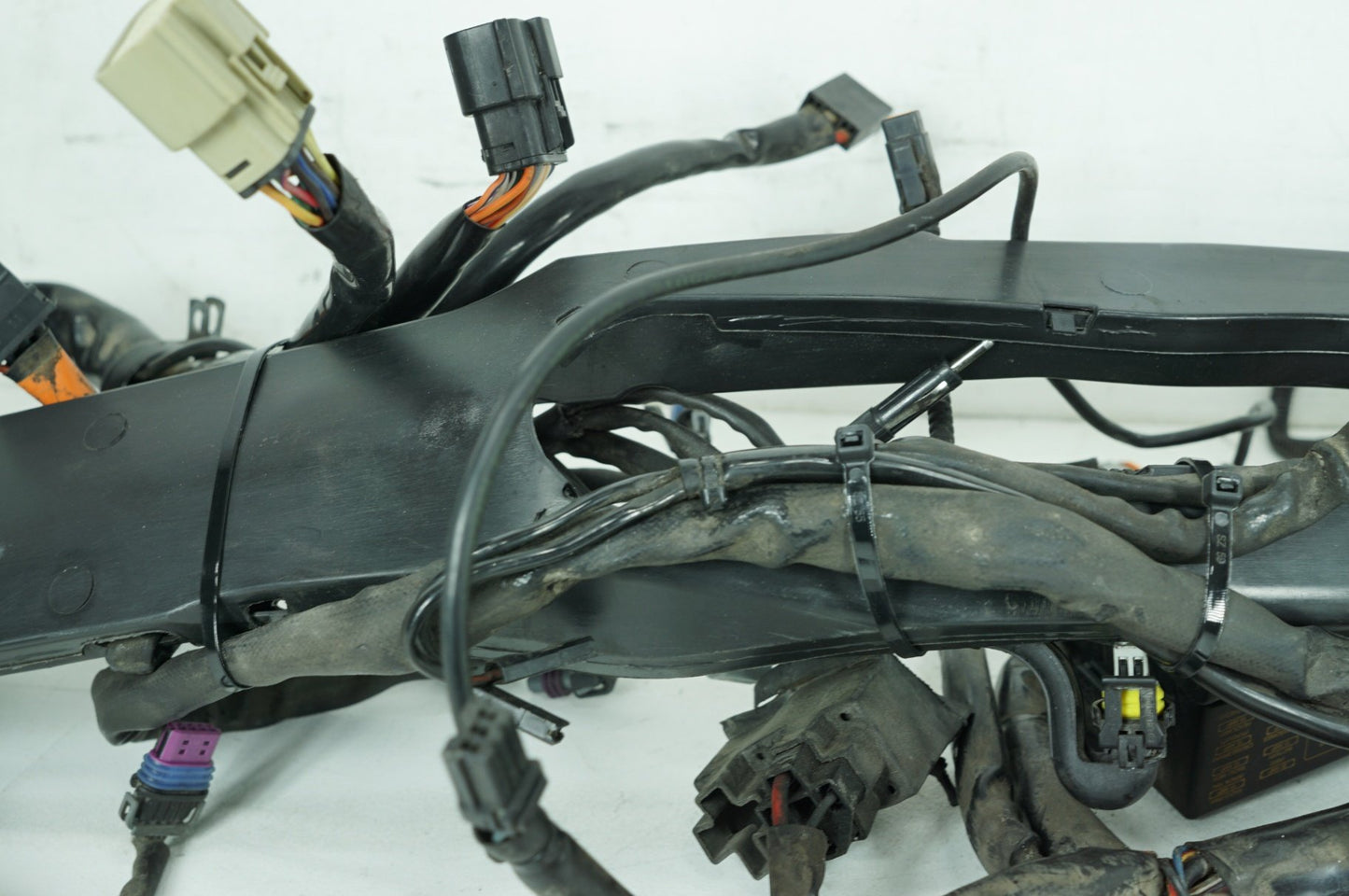 2007 - 2011 Harley-Davidson Touring Street Glide Main Wire Wiring Harness Loom 70985-07