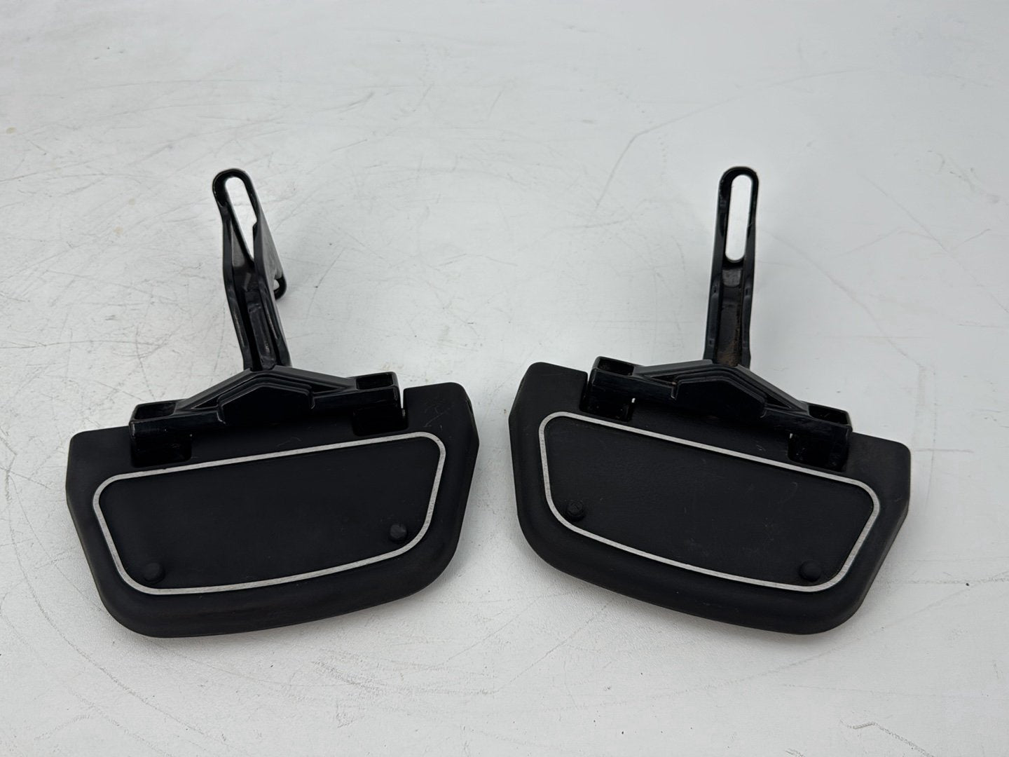 2008 - 2016 Harley-Davidson Touring Electra Glide Ultra Left & Right Passenger Floorboard Foot Rest