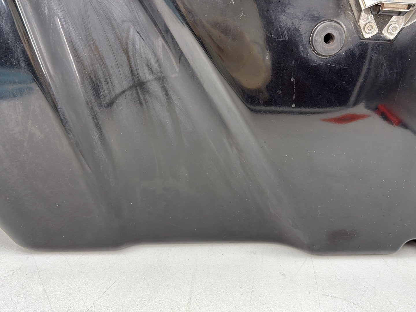 1999 - 2006 Harley-Davidson Touring Electra Glide Right 1 Saddlebag Luggage NO Key 90752-93