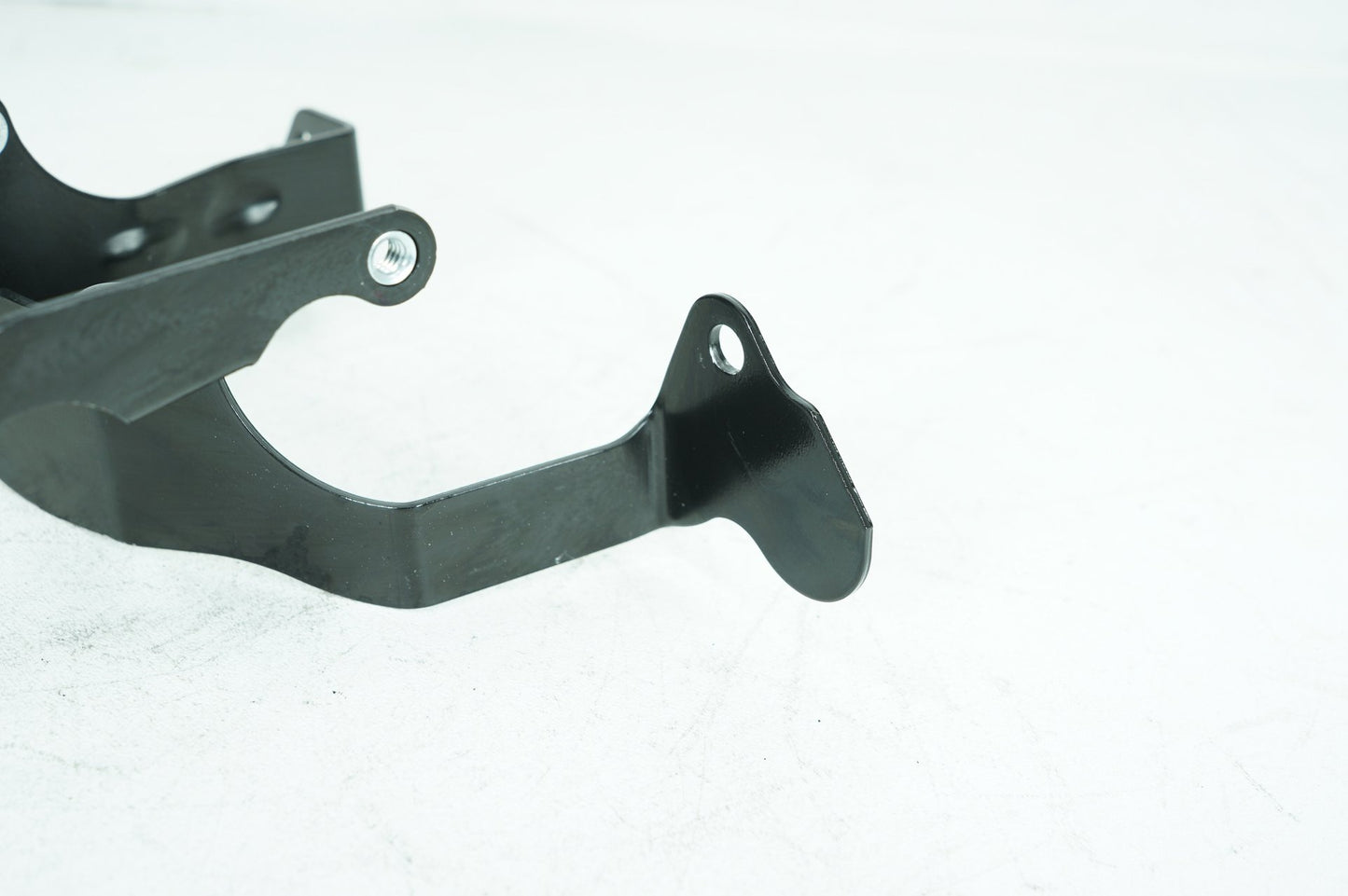 2018 - 2025 Harley-Davidson Softail Street Bob Front Fairing Radio Caddy Mount Holder 47200478