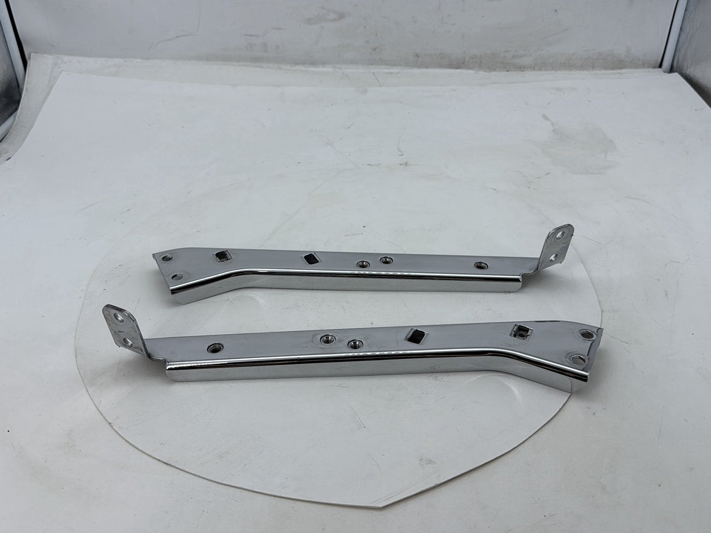 2007 Harley Street Glide Touring FLHX OEM Left Right Saddlebag Fender Struts Brackets