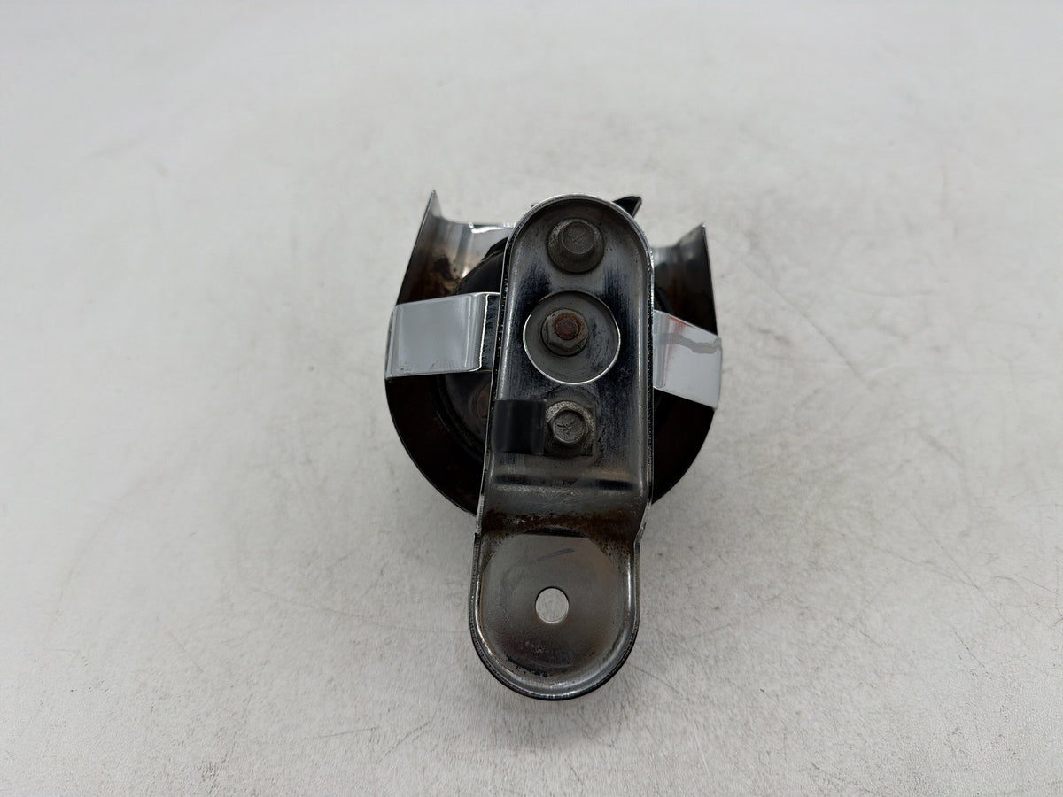 2012 Harley Electra Glide Touring Ultra OEM Horn Signal Klaxon Chrome Cover