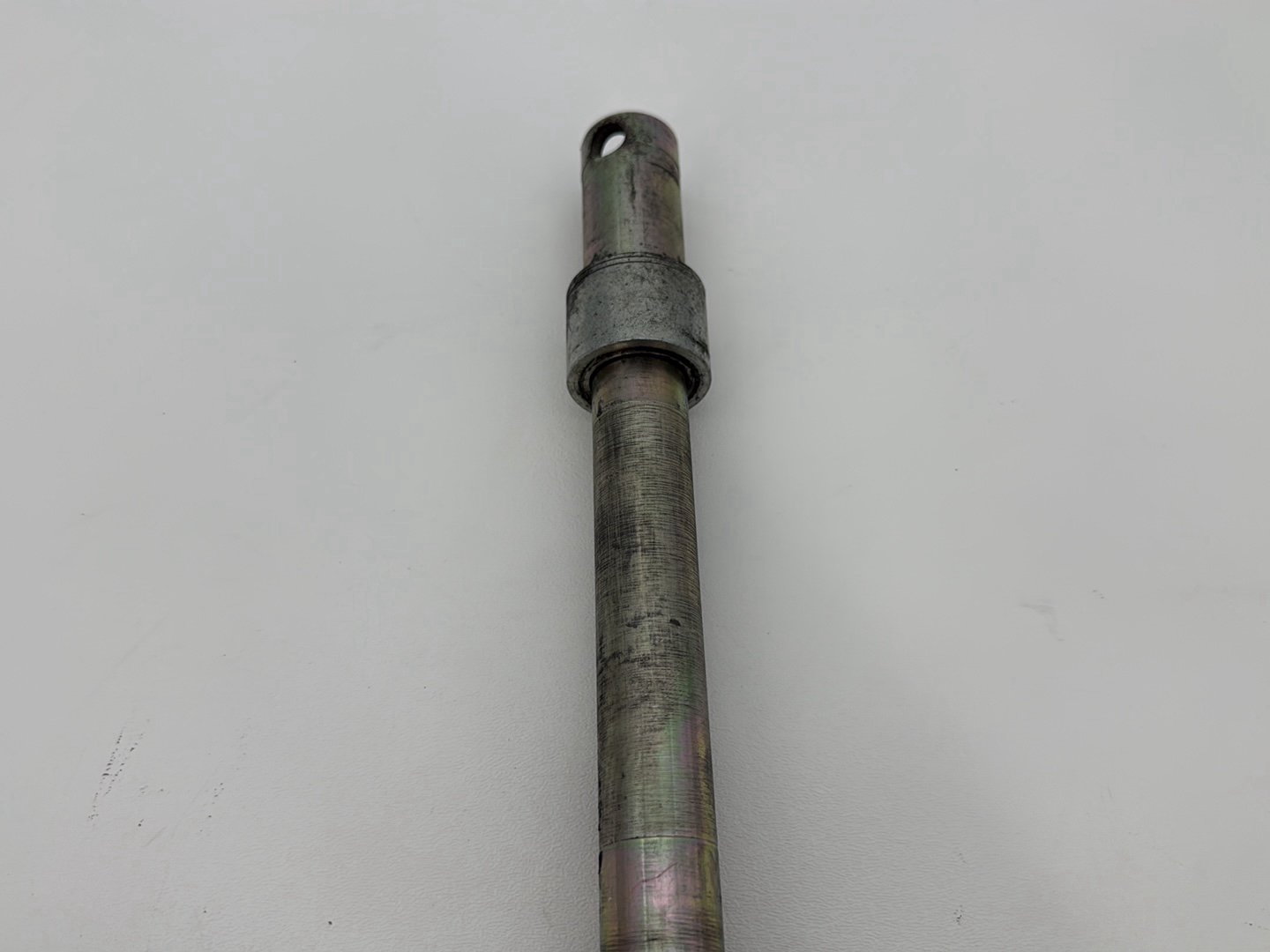 2007 Harley Softail Heritage Classic FLSTC OEM Front Wheel Axle Bolt Shaft