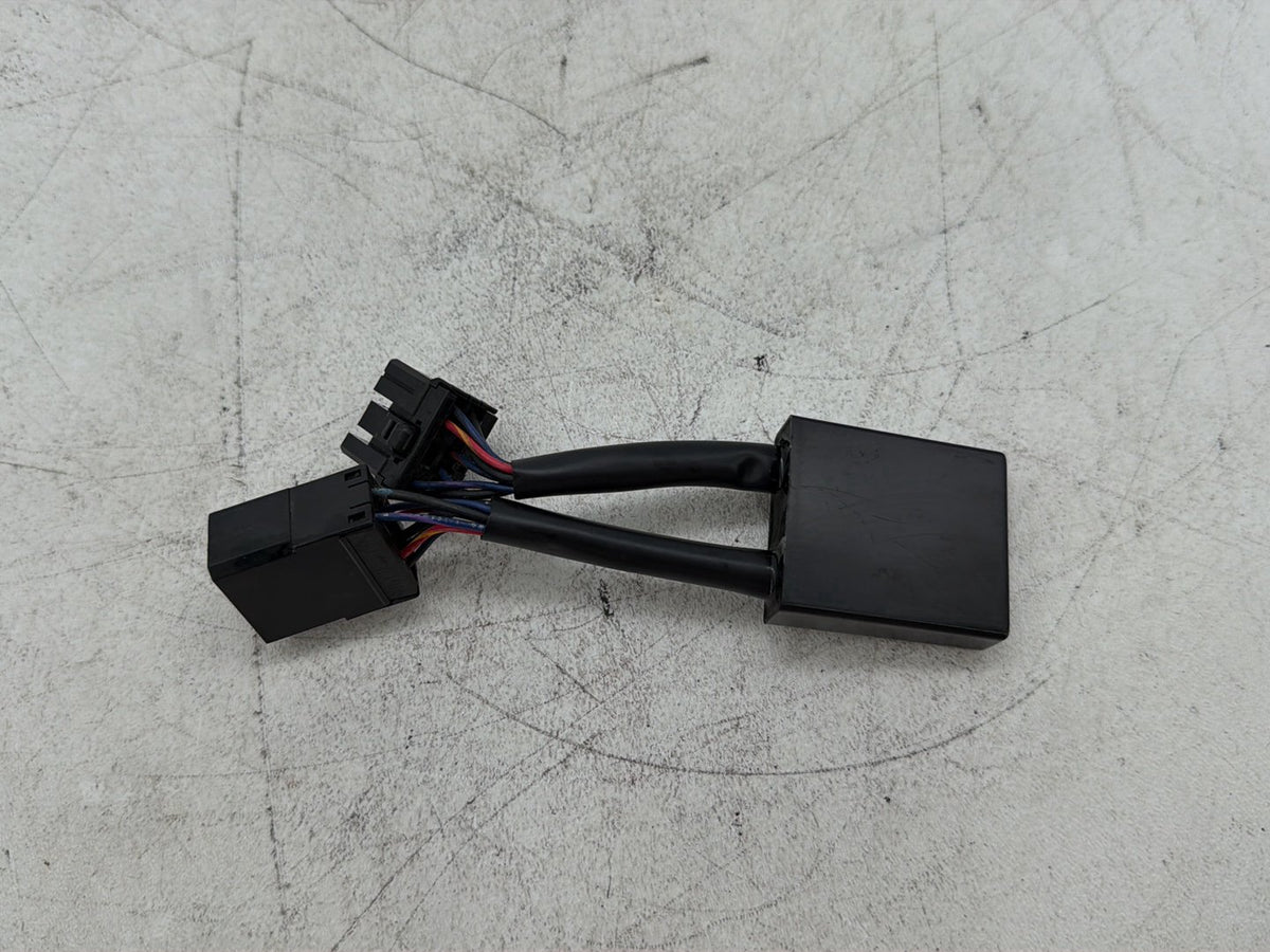 2005 Harley Road King Touring Police OEM Tail Turn Signal Light Converter Module
