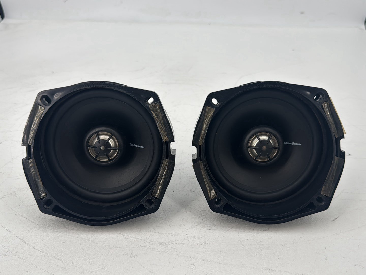 08 Harley Touring Electra Glide Left Right Sound Audio Speakers Rockford R1-HD52