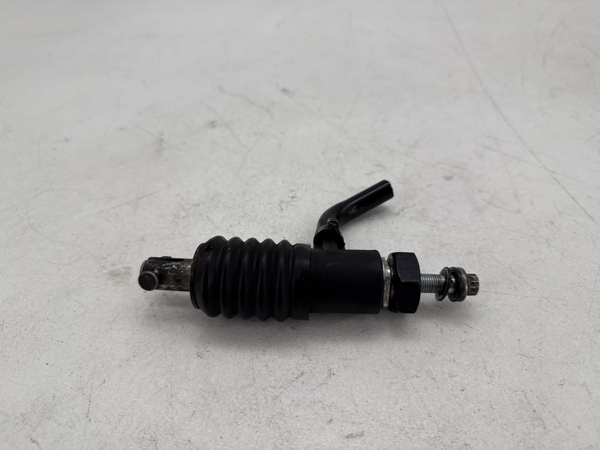 1997 Harley Road King Touring FLHR OEM Rear Brake Master Cylinder 41755-97A