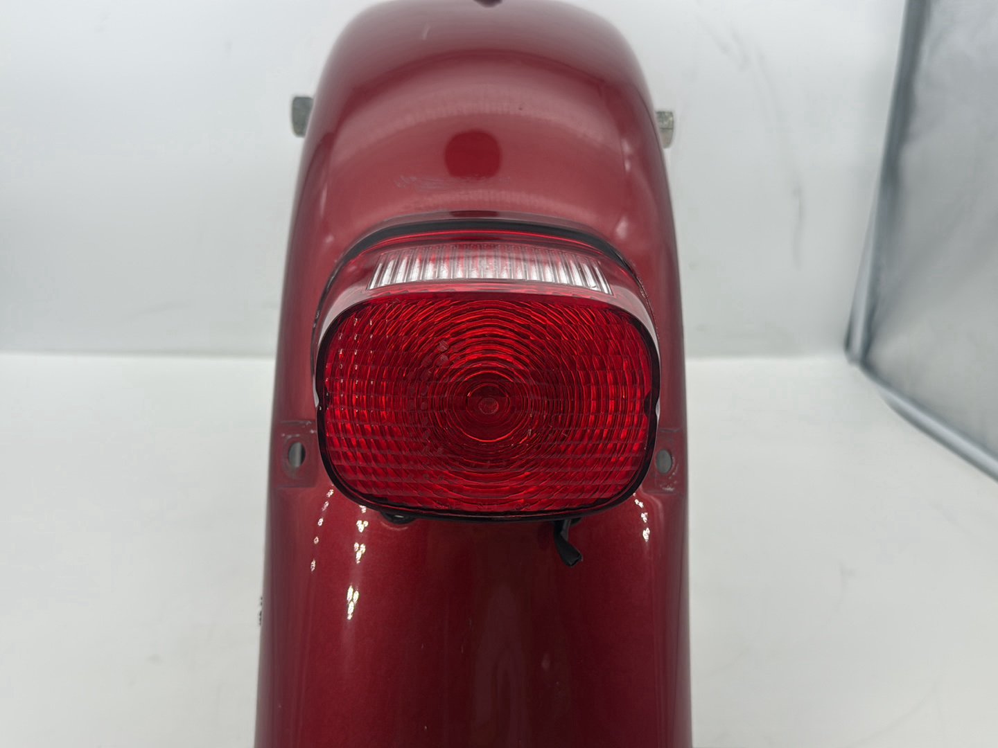 2005 Harley Touring FLHRCI Road King Classic OEM Rear Wheel Fender Taillight Brake Lamp