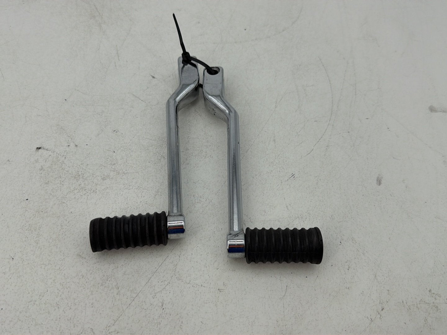 2007 - 2012 Harley-Davidson Touring Street Glide Gear Shifter Lever Pedal Pedals