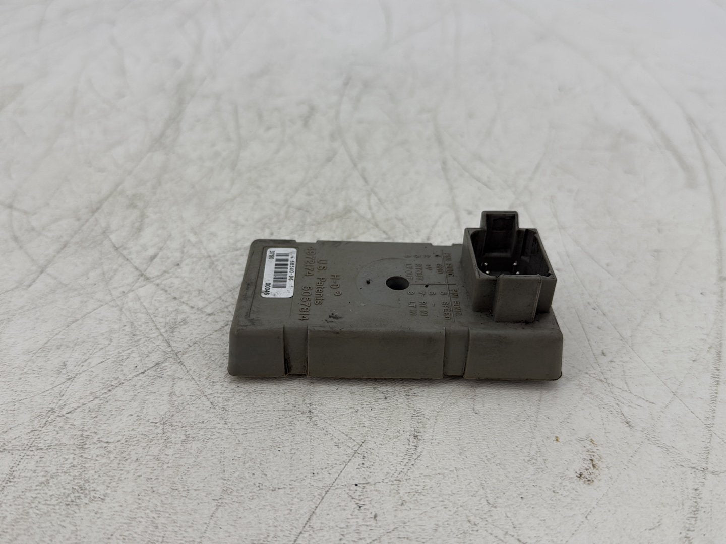 2000 Harley Touring FLHTCUI Electra Glide Ultra Turn Signal Computer Module TSM