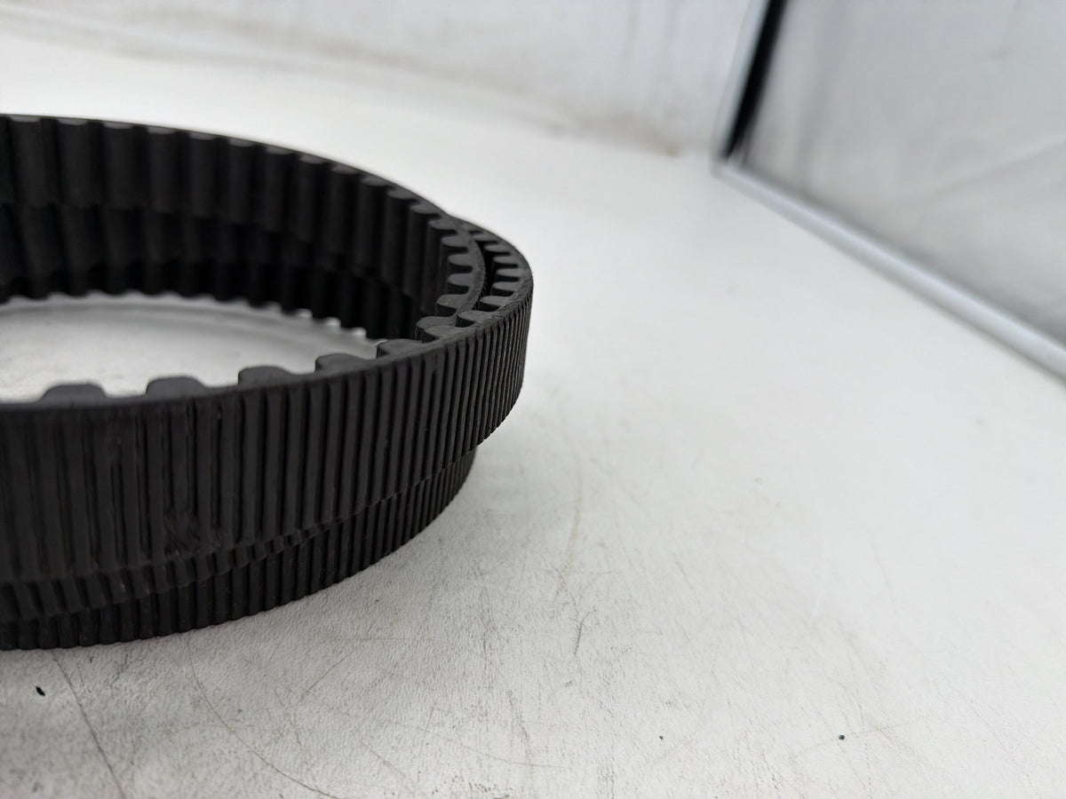 2002 Harley Heritage Softail Classic OEM Rear Drive Belt 40307-00B 135T 1-1/8"