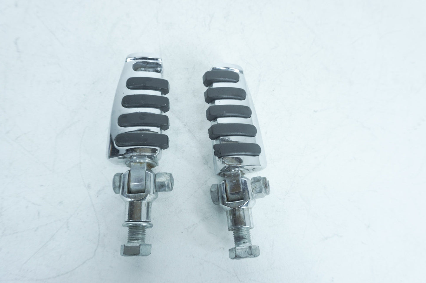 1999 - 2006 Harley-Davidson Touring Road King Classic Front Right Left Highway Foot Pegs