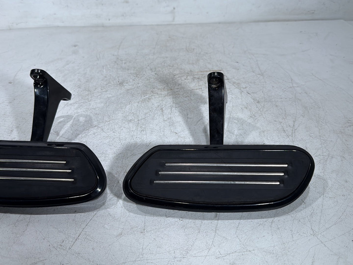 2011 Harley Road Glide Touring OEM Left & Right Passenger Floorboard Foot Rest