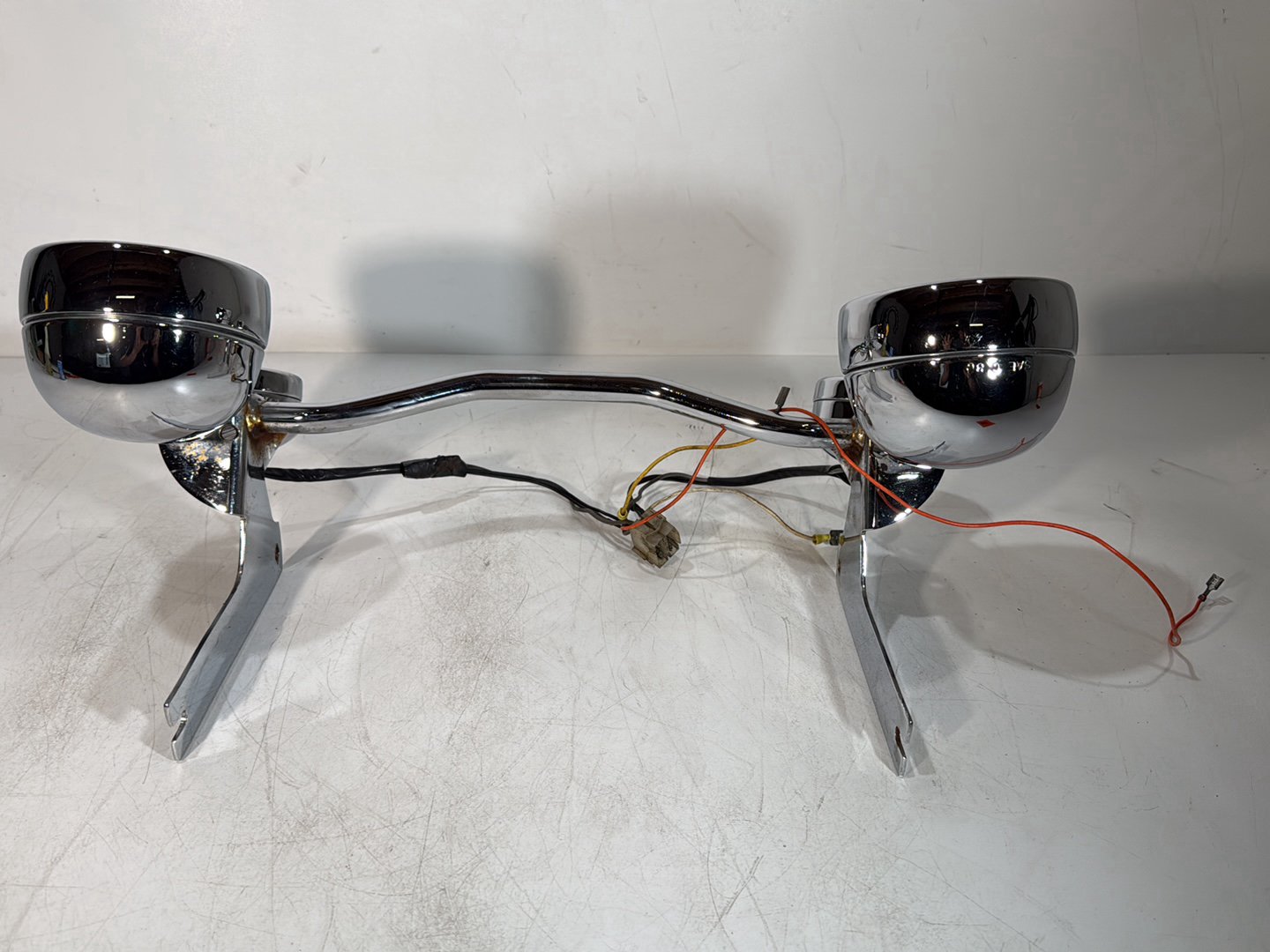 1984 - 1998 Harley-Davidson Touring Electra Glide Classic Front Turn Signal Indicators Aux Light Bar