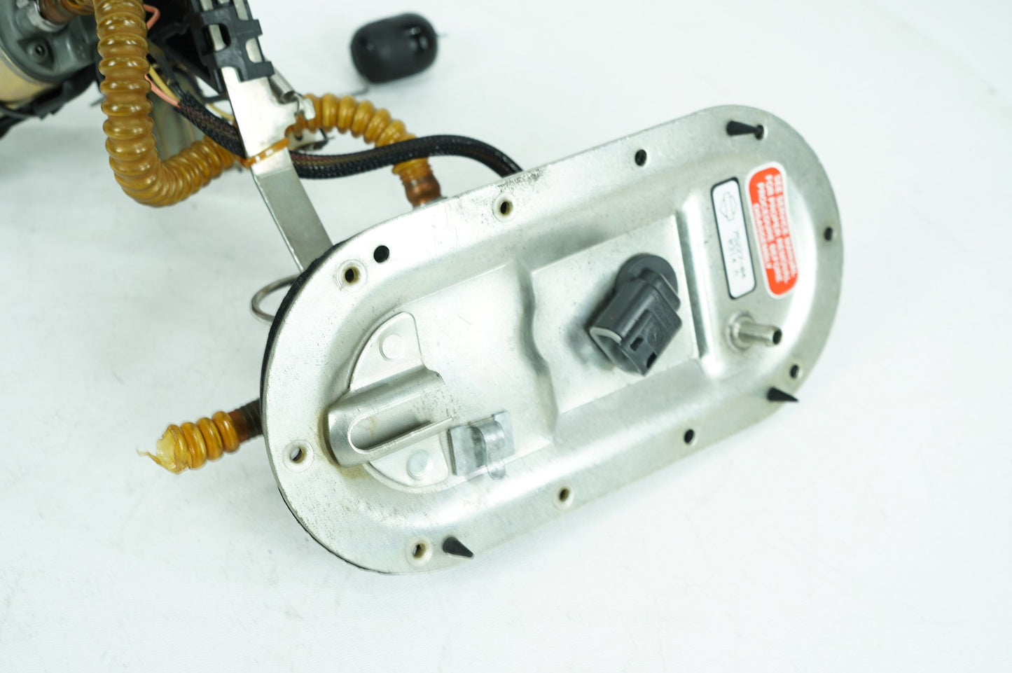 2000 - 2006 Harley-Davidson Touring Road King Custom Fuel Pump Gas Gasoline Petrol Sending 62897-01B
