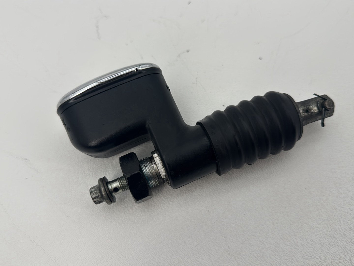 1999 - 2006 Harley-Davidson Touring Electra Glide Classic Rear Brake Master Cylinder Reservoir 41755-99D