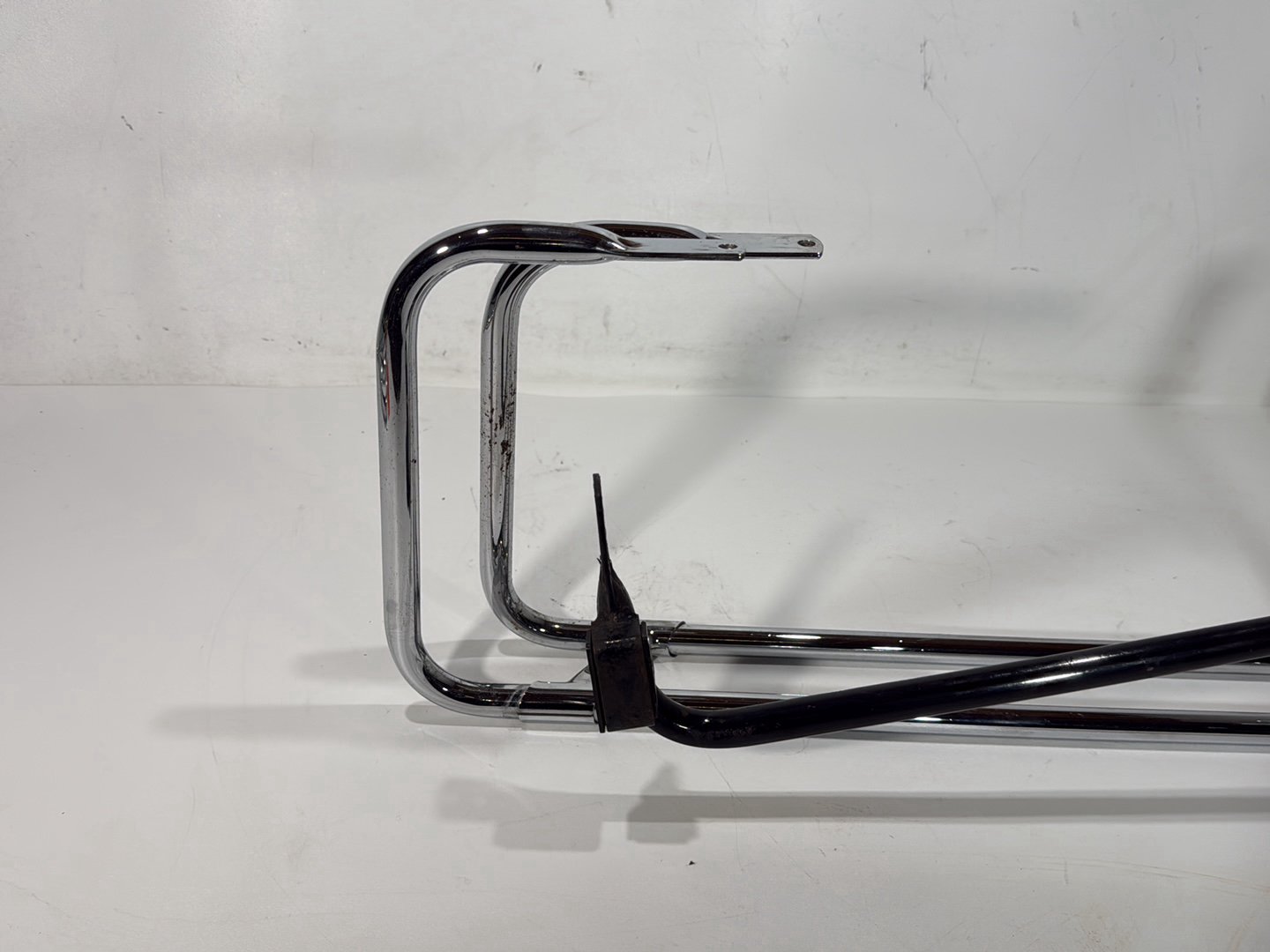 2003 Harley Electra Glide Touring Ultra FLHTCUI OEM Rear Left Right Saddlebag Guard Rails Bar