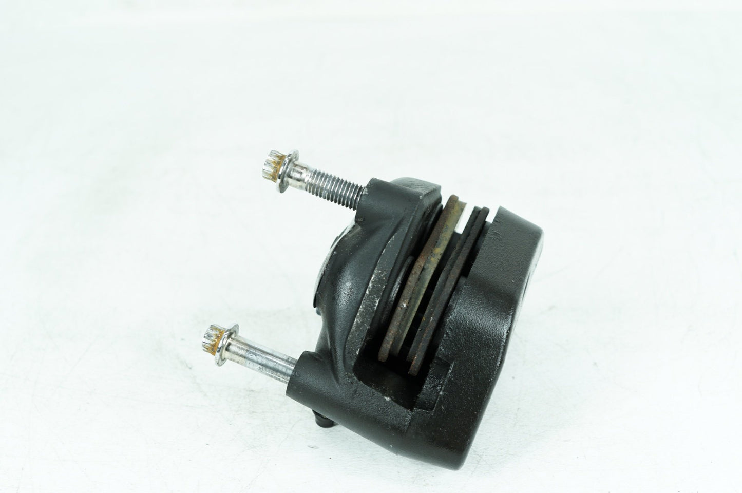 1999 - 2006 Harley-Davidson Touring Electra Glide Classic Front Left 1 Brake Caliper 44046-00D