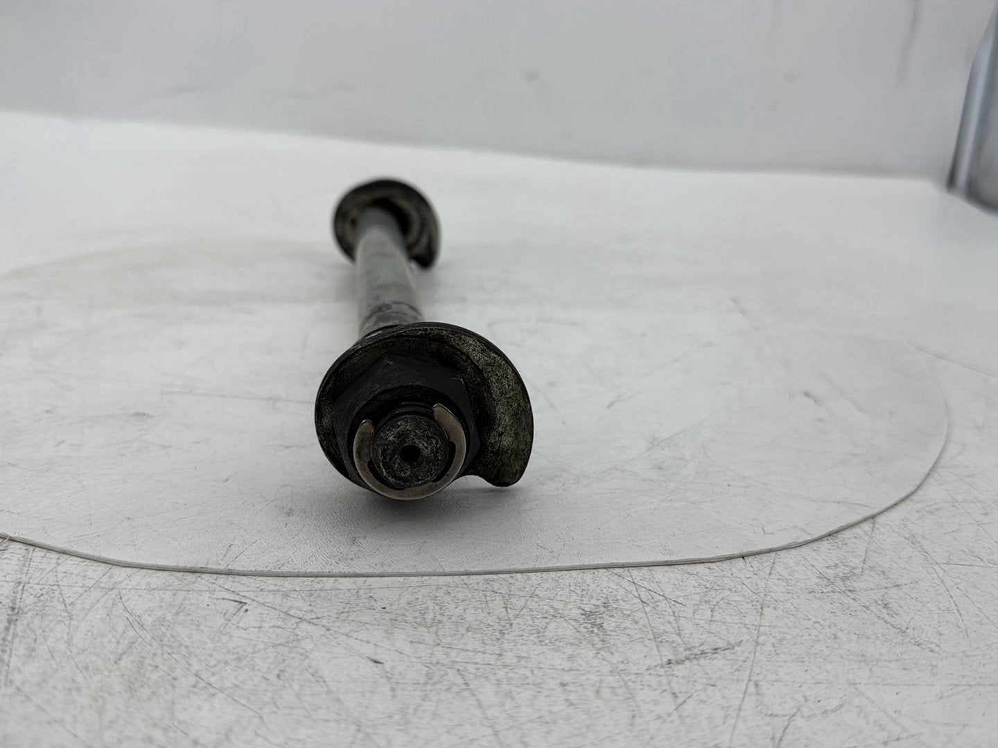 2008 Harley Electra Glide Touring Ultra FLHTCUI OEM Rear Wheel Axle Bolt Shaft