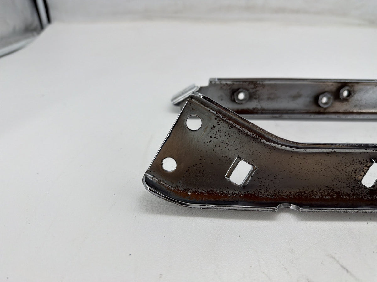 95 Harley Electra Glide Classic OEM Left Right Saddlebag Fender Struts Brackets