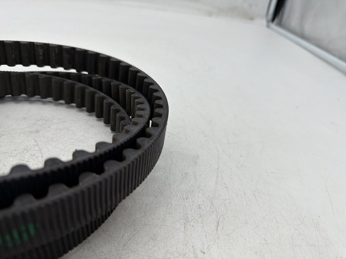 2011 Harley Street Glide Touring FLHX-103 OEM Rear Drive Belt 40024-09 140T 1"