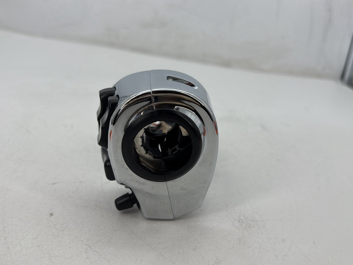 2014 Harley Electra Glide Touring CVO Screamin Eagle OEM Right Engine Start Kill Switches Controls