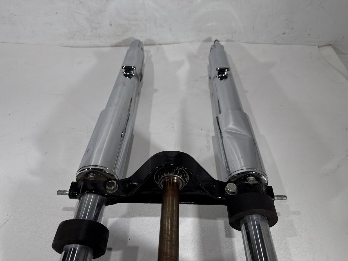 04 Harley Road King Touring OEM Front Triple Tree Set & LH RH Fork Legs Sliders