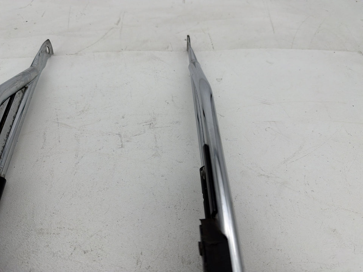 2003 Harley Electra Glide Touring Ultra OEM Front Fender Bumper Rail Bar Cushion