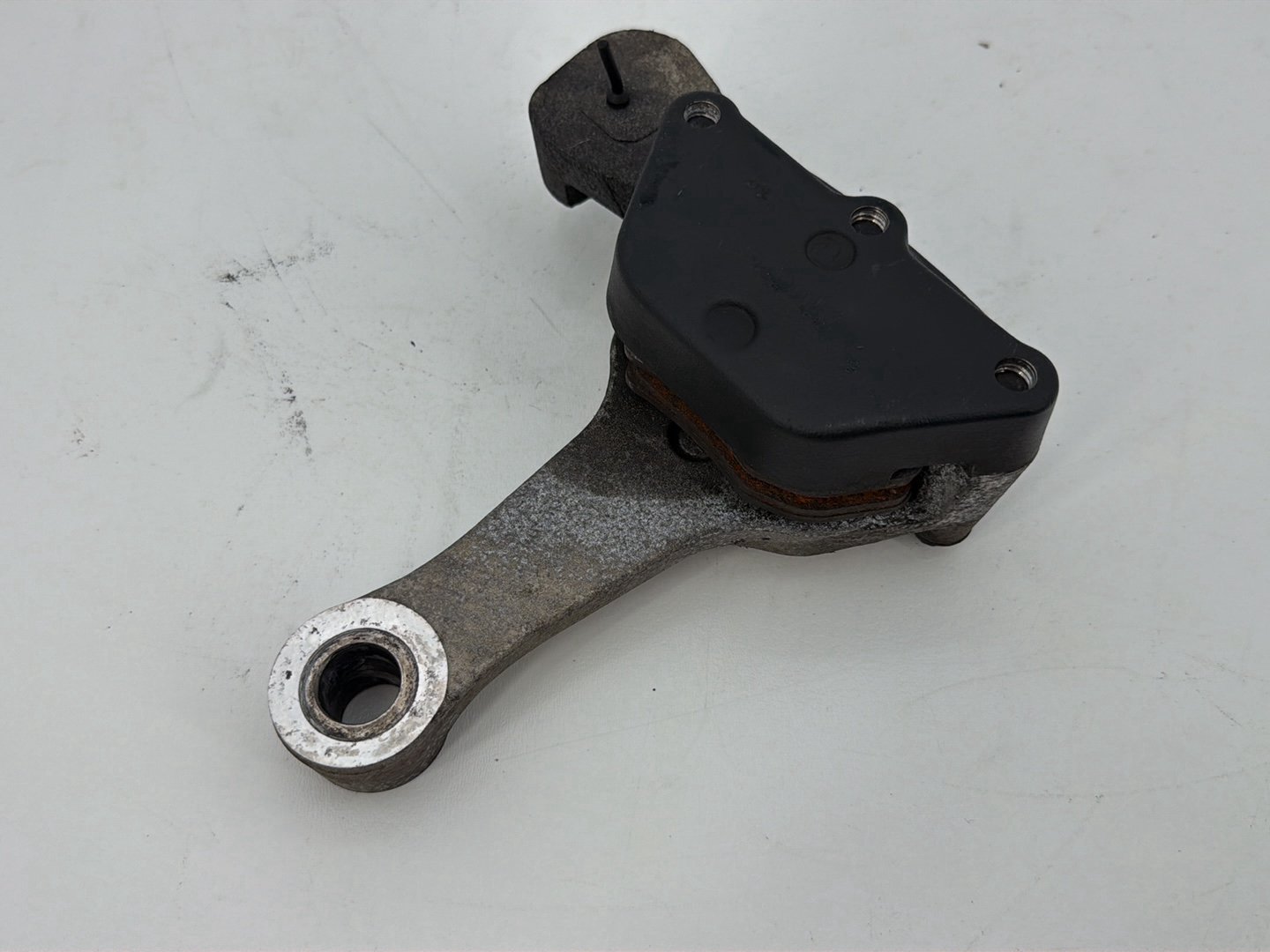 1999 - 2006 Harley-Davidson Touring Road King Rear Back Brake Caliper  	44016-00D