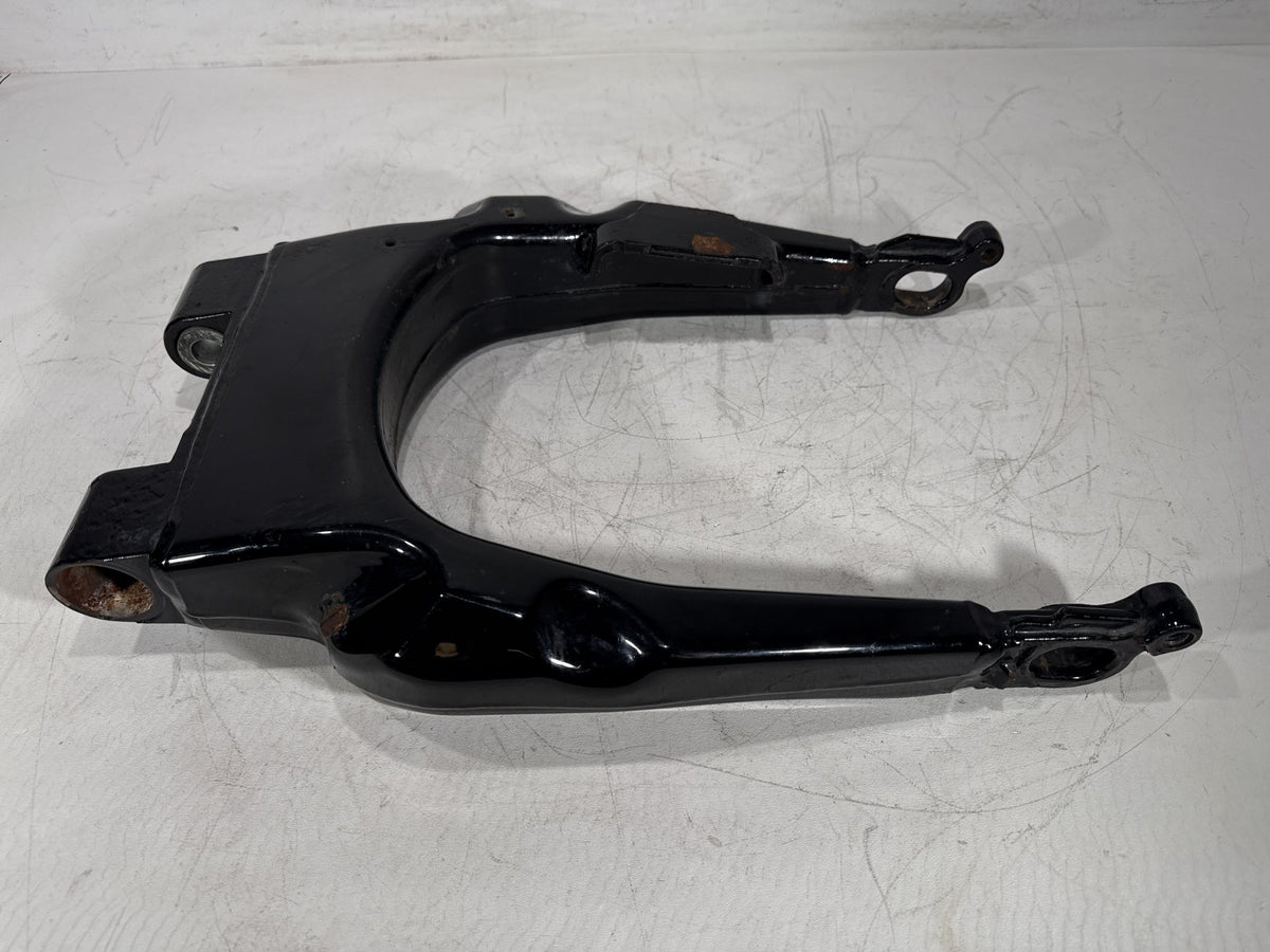 2011 Harley Street Glide Touring FLHX-103 OEM Rear Fork Swingarm Swing Arm
