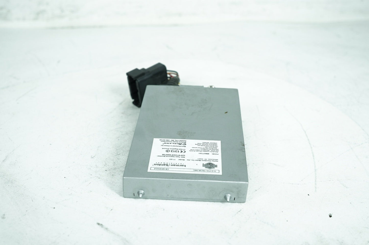 2008 - 2016 Harley-Davidson Touring Electra Glide Ultra XM Harman Kardon Radio Module 76236-06C