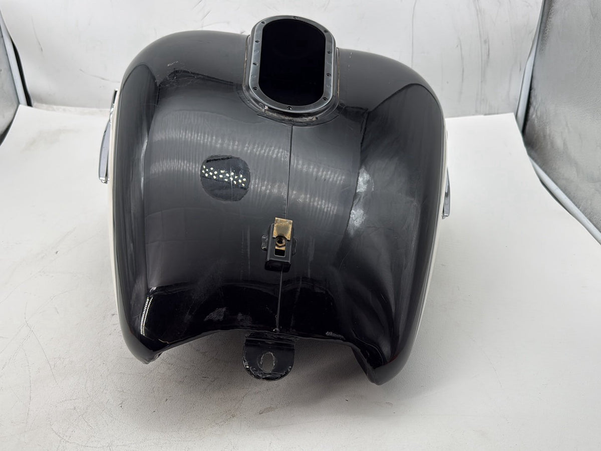 2007 Harley Touring FLHTP Electra Glide Police OEM Fuel Gas Tank Gasoline Reservoir