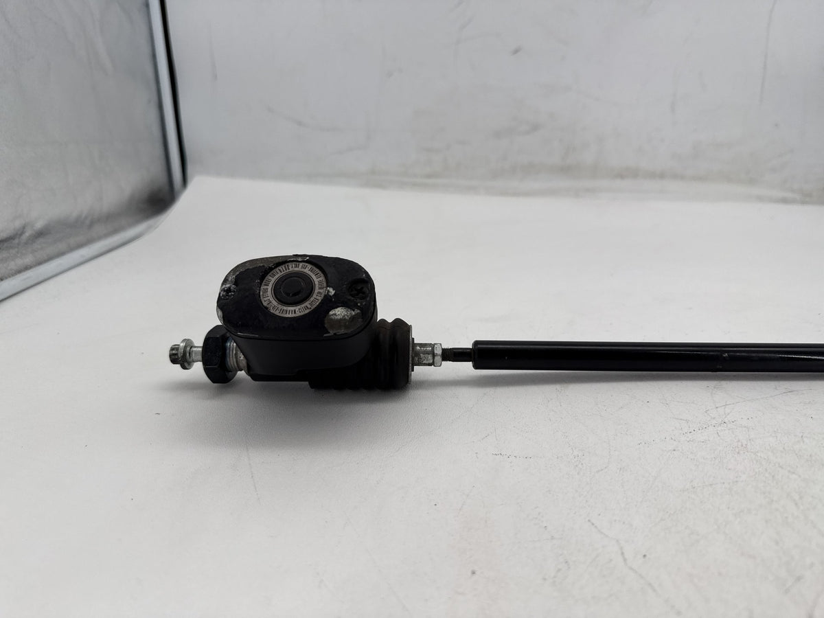 2007 Harley Dyna Super Glide FXD OEM Rear Brake Master Cylinder Reservoir