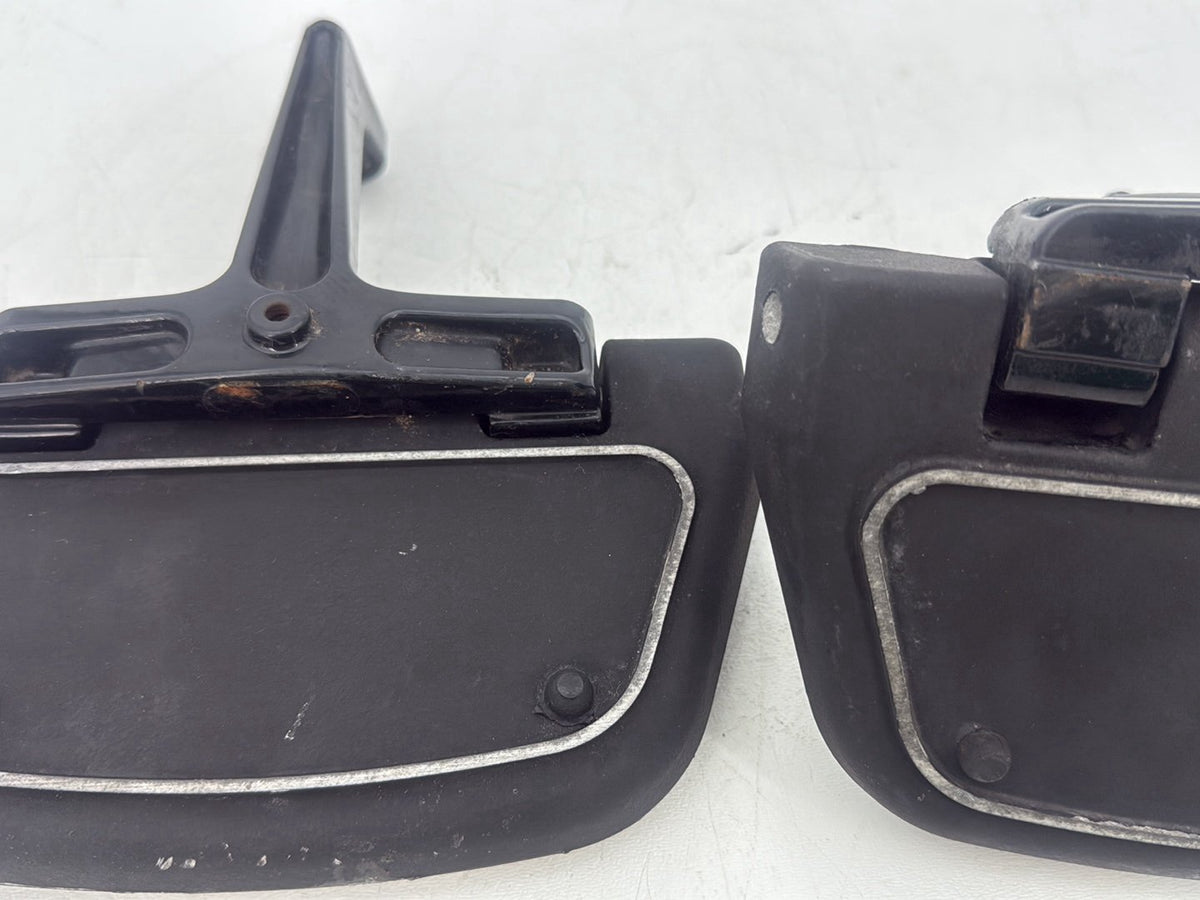 2005 Harley Touring Road King Classic Left Right Passenger Floorboard Foot Rest