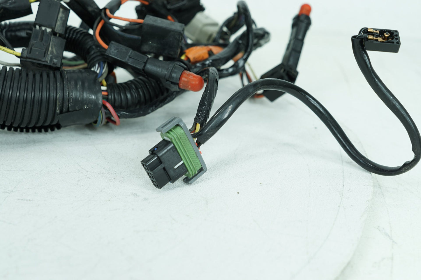 2007 - 2011 Harley-Davidson Touring Electra Screamin Eagle Front Sub Wiring Harness Loom Interconnect 70232-07