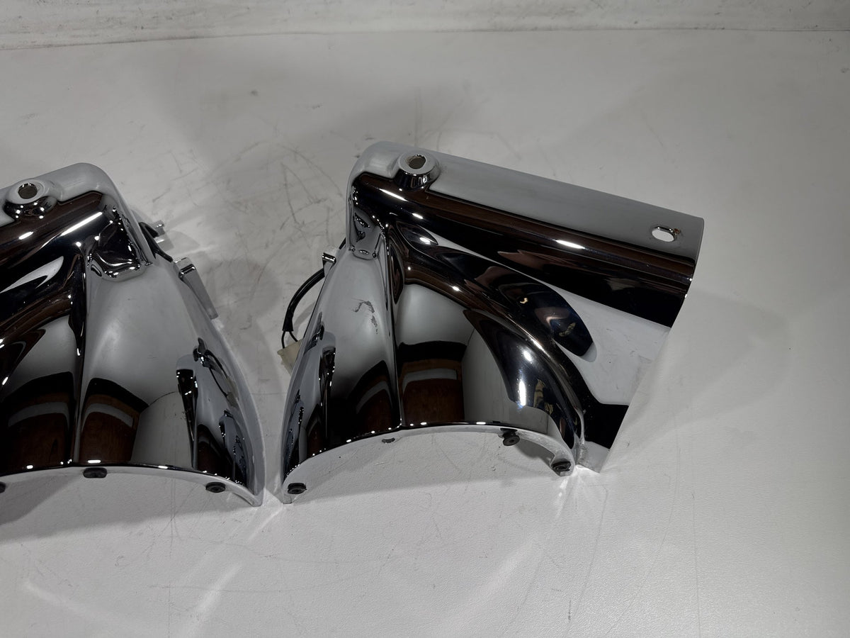 2011 Harley Road King Touring FLHR OEM Left & Right Headlamp Nacelle Covers