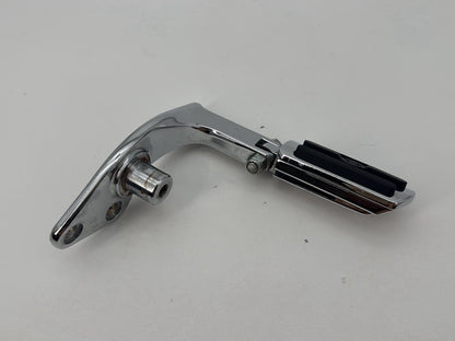 1999 - 2006 Harley-Davidson Dyna Wide Glide Right Driver Foot Controls Peg Rest 42481-92