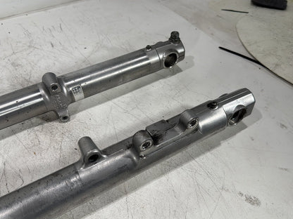 2004 Harley Dyna Super Glide FXDI OEM Front Triple Tree Set & LH RH Fork Legs Sliders