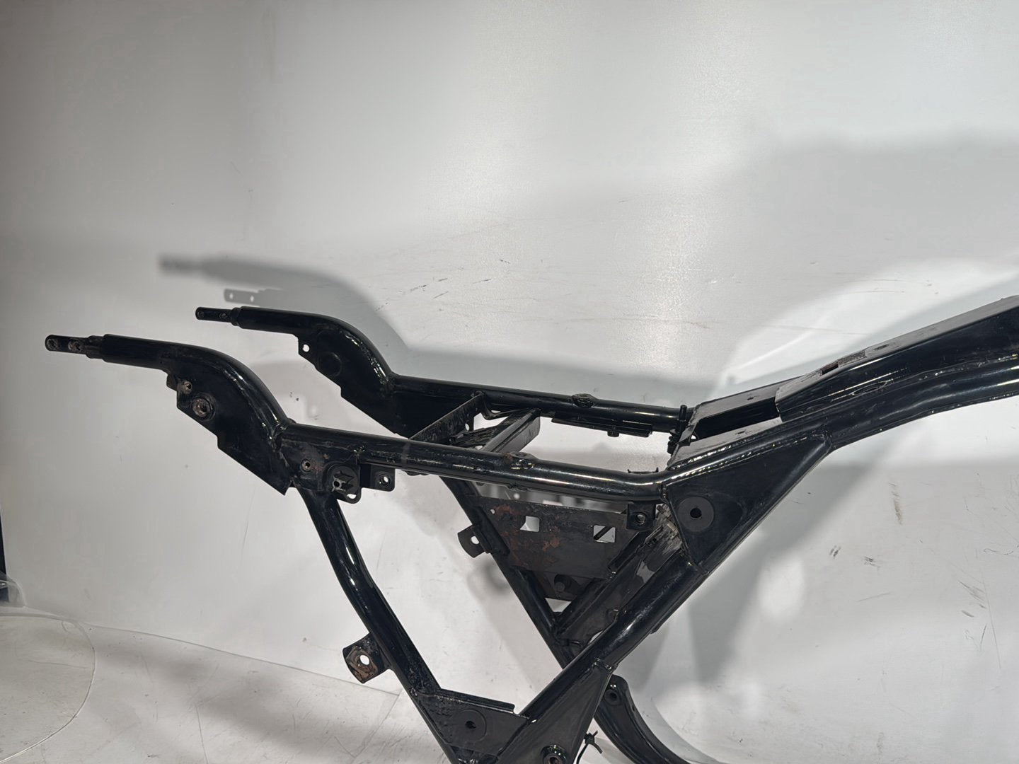 2003 Harley Electra Glide Touring Ultra FLHTCUI OEM Body Main Frame Chassis SLVG