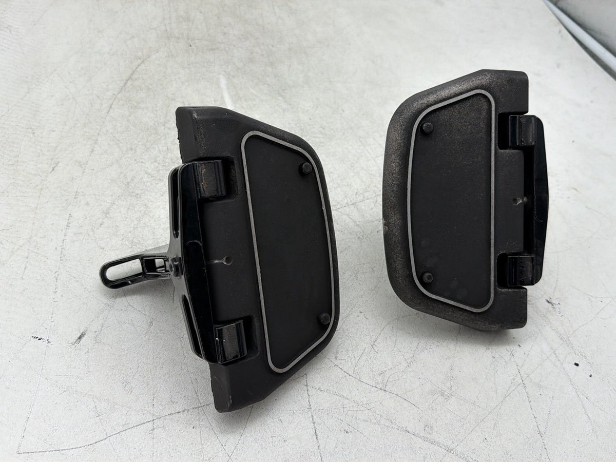 2012 Harley Electra Glide Touring Ultra OEM Left & Right Passenger Floorboard Foot Rest