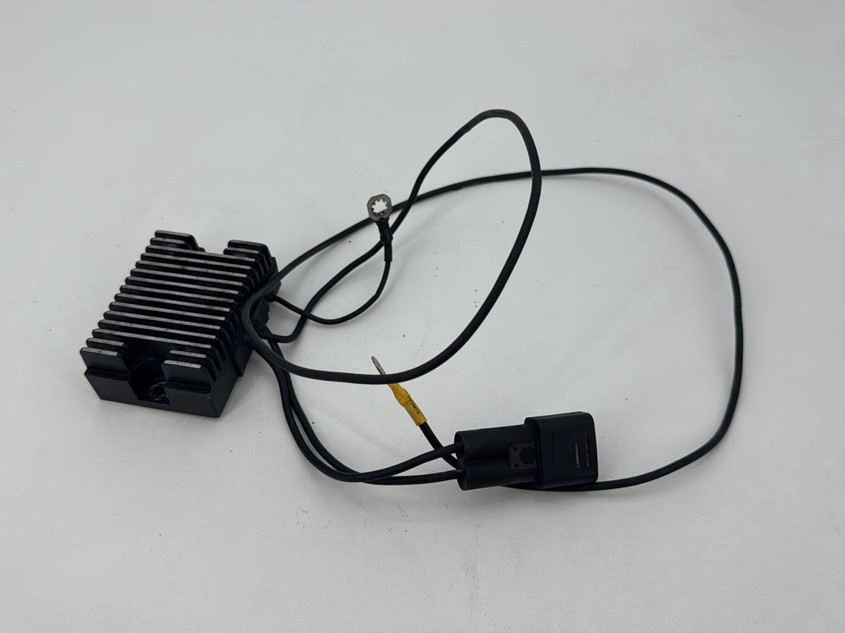 1999 Harley Dyna FXDWG Wide Glide OEM Voltage Regulator Rectifier 74518-99A