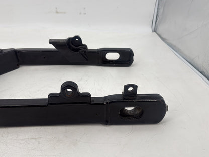 1999 - 2006 Harley-Davidson Dyna Super Glide Rear Fork Swingarm Swing Arm  	47820-06