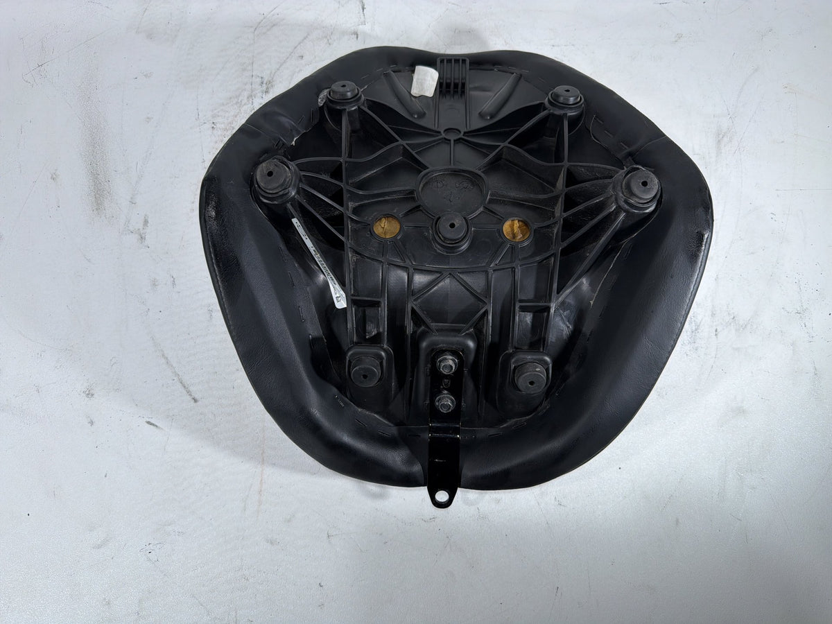 2020 Harley Softail Standard FXST OEM Rider Driver Solo Seat Pillion