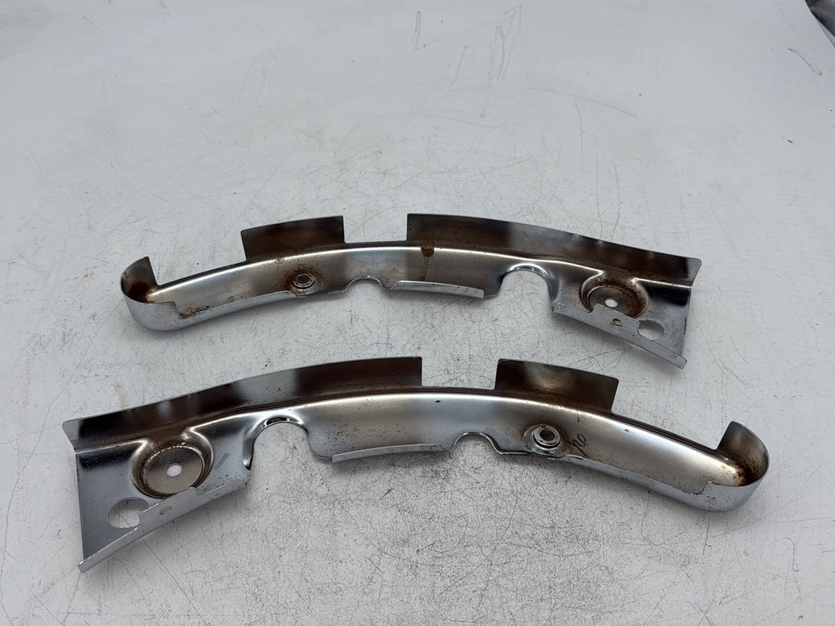 2009 Harley Road King Touring Police OEM Rear Left Right Fender Struts Bracket